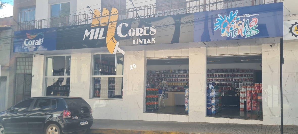 Fachada da loja Mil Cores Tintas em Boa Esperança/MG